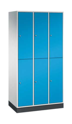 C+P Doppelstöckiger Garderobenschrank Intro, Abteilbreite 260 mm