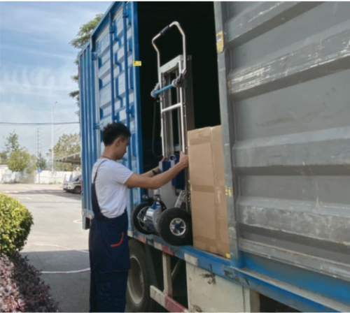 Treppensteiger ERGO® mit Lift, Traglast 170 kg, Schaufelbreite 430 mm, Vollgummi-Bereifung