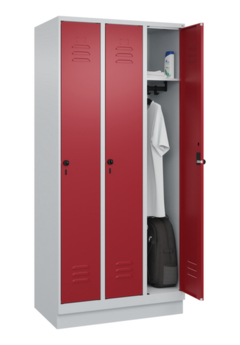 C+P Spind Classic Plus mit 3 Abteilen, Abteilbreite 300 mm