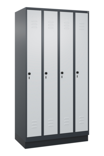 C+P Spind Classic Plus mit 4 Abteilen, Abteilbreite 250 mm