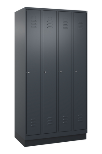 C+P Spind Classic Plus mit 4 Abteilen, Abteilbreite 250 mm