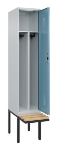C+P Schwarz-Weiß-Spind Evolo PLUS mit Sitzbank, Abteilbreite 400 mm