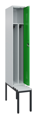 C+P Schwarz-Weiß-Spind Evolo PLUS mit Sitzbank, Abteilbreite 300 mm