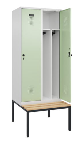 C+P Schwarz-Weiß-Spind Evolo PLUS mit Sitzbank, Abteilbreite 400 mm