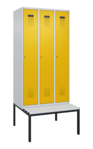 C+P Schwarz-Weiß-Spind Evolo PLUS mit Sitzbank, Abteilbreite 300 mm