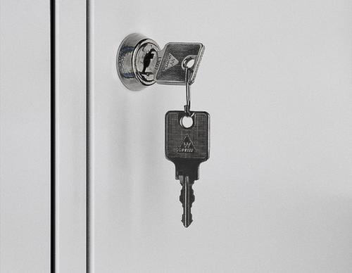 C+P Schließfach-Garderobe Classic mit 15 Fächern, Breite 2100 mm