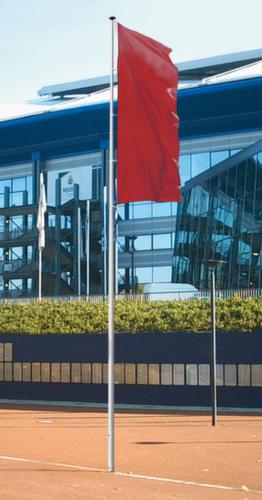 Konischer Fahnenmast mit Hissvorrichtung innen