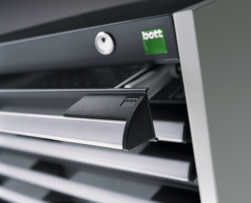 bott Schubladenschrank cubio Grundfläche 1300x750 mm, 4 Schublade(n), RAL7035 Lichtgrau/RAL5010 Enzianblau
