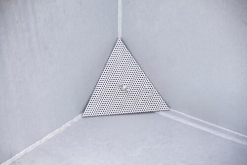 Bauer Niedriger Späne-Kippbehälter mit Abrollmechanik