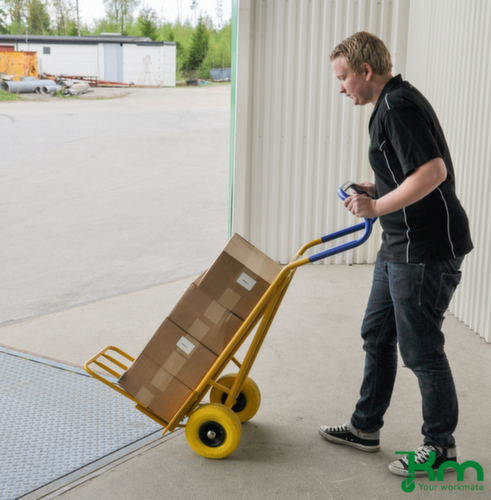 Kongamek Sackkarre mit Klappschaufel, Traglast 250 kg, Polyurethan-Bereifung