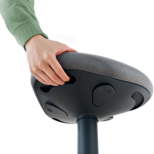 Leitz Sitz-Steh-Hocker Ergo Active, Sitz grau, rutschfester Fußunterseite
