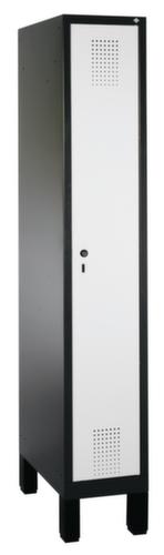C+P Garderobenschrank Evolo mit 1 Abteil - Tür mit Lochbild, Abteilbreite 300 mm