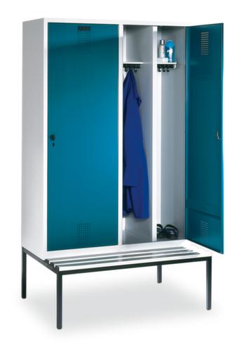 C+P Umkleideschrank Evolo mit untergebauter Sitzbank + 4 Abteile je 2 mit 1 Tür Standard 2 L