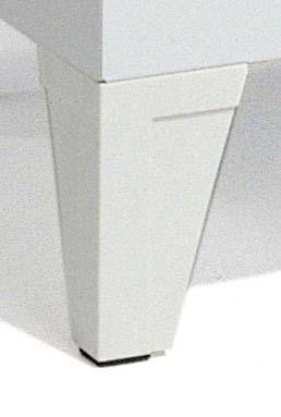 C+P Garderobenschrank Classic mit glatten Türen und 3 Abteilen, Abteilbreite 300 mm Detail 1 L