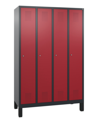 C+P Garderobenschrank Evolo mit 4 Abteilen - Türen mit Lochbild, Abteilbreite 300 mm