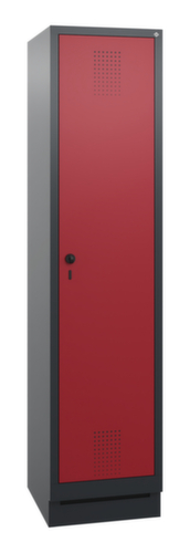 C+P Garderobenschrank Evolo mit 1 Abteil - Tür mit Lochbild, Abteilbreite 400 mm