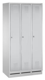 C+P Garderobenschrank Evolo mit 3 Abteilen - Türen mit Lochbild, Abteilbreite 400 mm