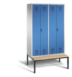 C+P Sitzbankschrank Evolo lichtgrau zur Trennung von Straßen-/Arbeitskleidung
