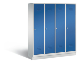 C+P Garderobenschrank Classic mit Lüftungsschlitzen und 4 Abteilen, Abteilbreite 400 mm