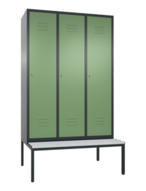 C+P Sitzbankschrank Classic mit 3 Abteilen, Abteilbreite 400 mm
