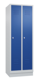 C+P Garderobenschrank Classic mit 2 Abteilen und Lüftungsschlitzen, Abteilbreite 300 mm