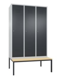 C+P Sitzbankschrank Classic mit 3 Abteilen, Abteilbreite 400 mm