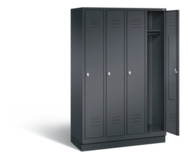 C+P Garderobenschrank Classic mit Lüftungsschlitzen und 4 Abteilen, Abteilbreite 300 mm