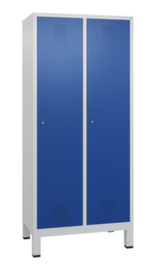 C+P Garderobenschrank Evolo mit 2 Abteilen - Türen mit Lochbild, Abteilbreite 400 mm