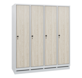 C+P Garderobenschrank Evolo mit 4 Abteilen + Dekortüren, Abteilbreite 400 mm