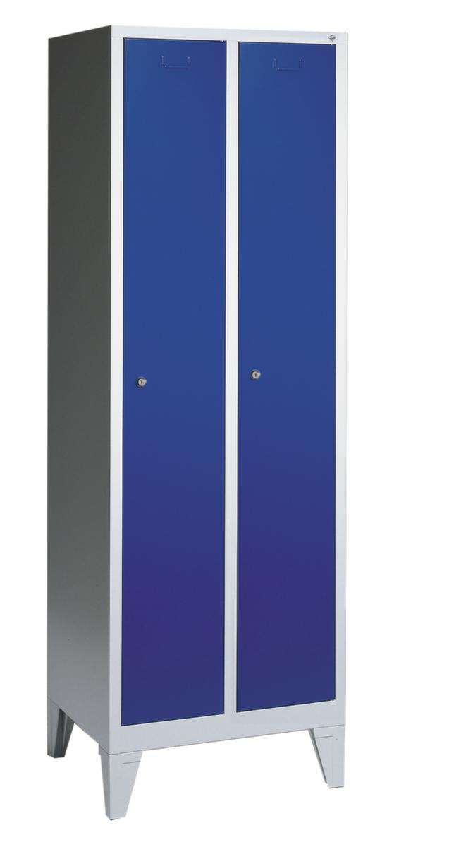 C+P Garderobenschrank Classic mit 2 Abteilen und glatten Türen, Abteilbreite 400 mm Standard 2 ZOOM