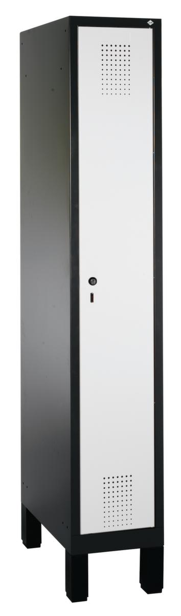C+P Garderobenschrank Evolo mit 1 Abteil - Tür mit Lochbild, Abteilbreite 300 mm