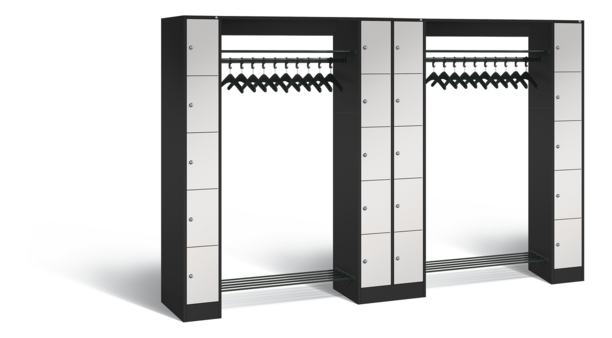 C+P Schließfach-Garderobe Classic mit 20 Fächern, Breite 2840 mm