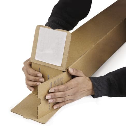 Langer Faltkarton QUATTROPACK mit Selbstklebeverschluss, 1-wellig, 610 x 105 x 105 mm