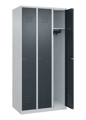 C+P Spind Classic Plus mit 3 Abteilen, Abteilbreite 300 mm