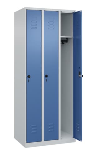 C+P Spind Classic Plus mit 3 Abteilen, Abteilbreite 250 mm