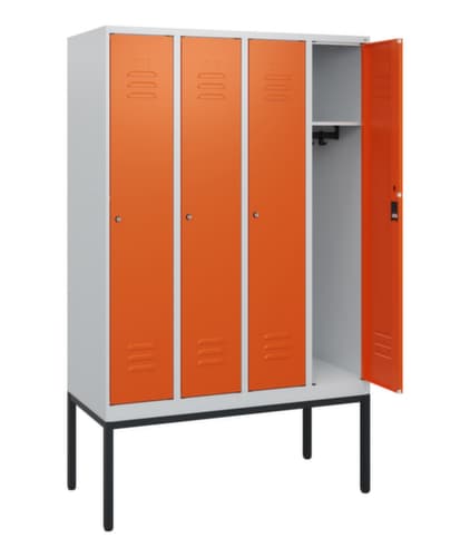 C+P Spind Classic Plus mit 4 Abteilen, Abteilbreite 300 mm