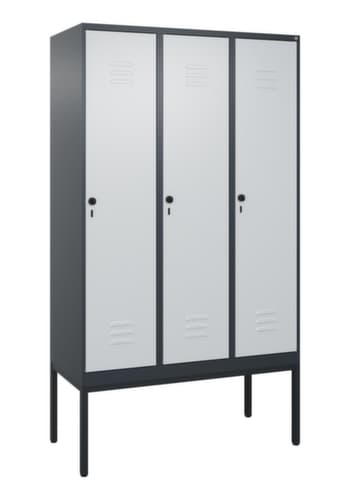 C+P Spind Classic Plus mit 3 Abteilen, Abteilbreite 400 mm