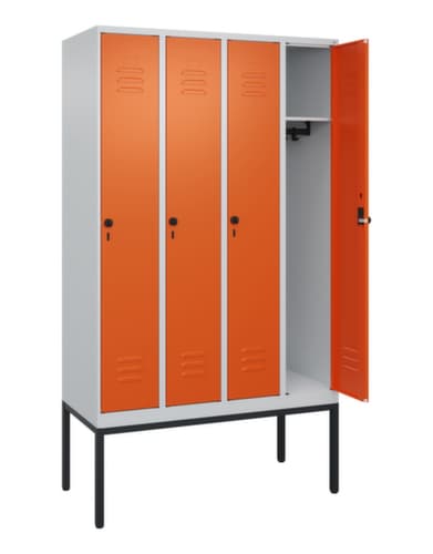 C+P Spind Classic Plus mit 4 Abteilen, Abteilbreite 300 mm