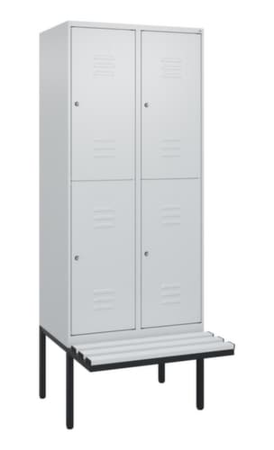 C+P Doppelstöckiger Spind Classic Plus mit Sitzbank, Abteilbreite 400 mm