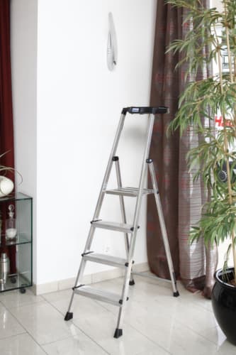 Krause Stufenstehleiter  Monto® Secury® mit Antirutschauflagen, 4 rutschhemmend profilierte Stufen